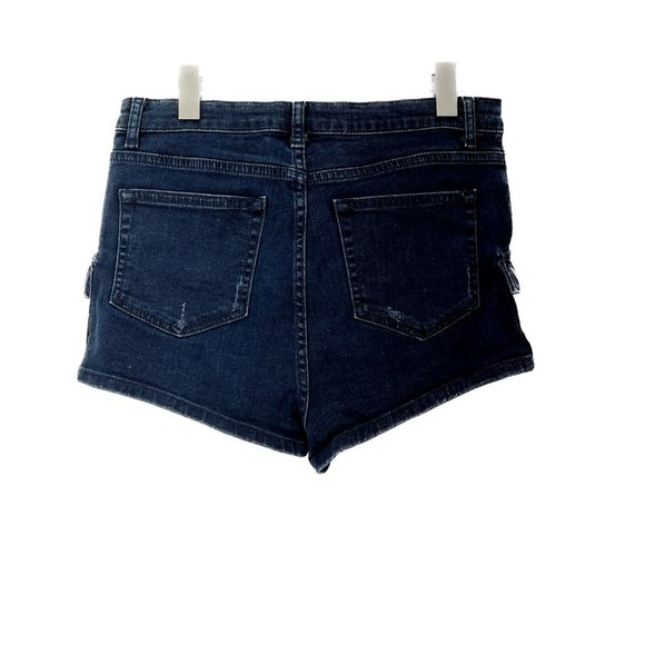 TOPSHOP MOTO Navy Blue Denim Cargo Short Size 30 - Picture 2 of 5